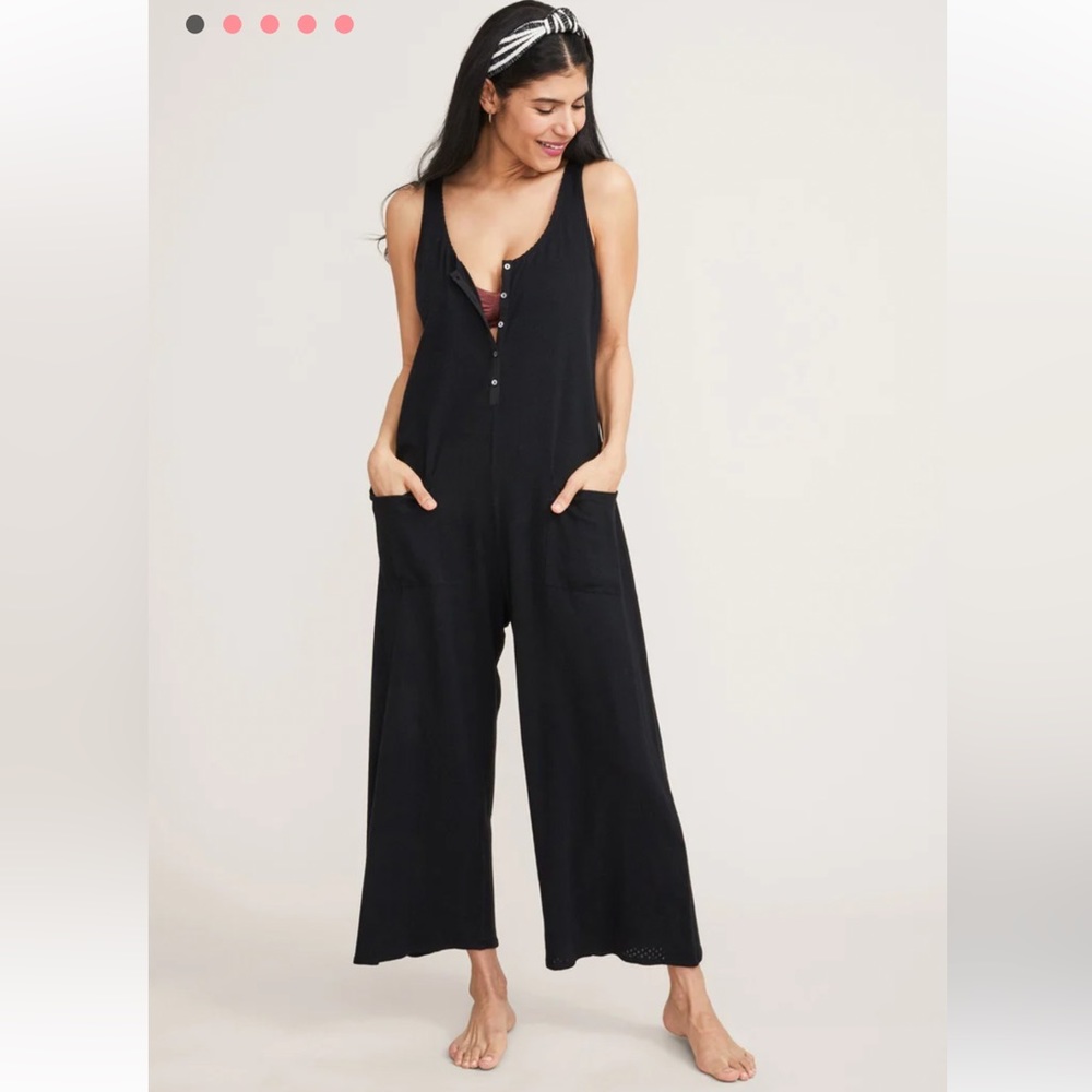 Hatch 24/7 feeding jumpsuit